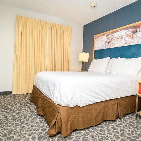 Philadelphia Suites At Airport - An Extended Stay Hotel エクステリア 写真