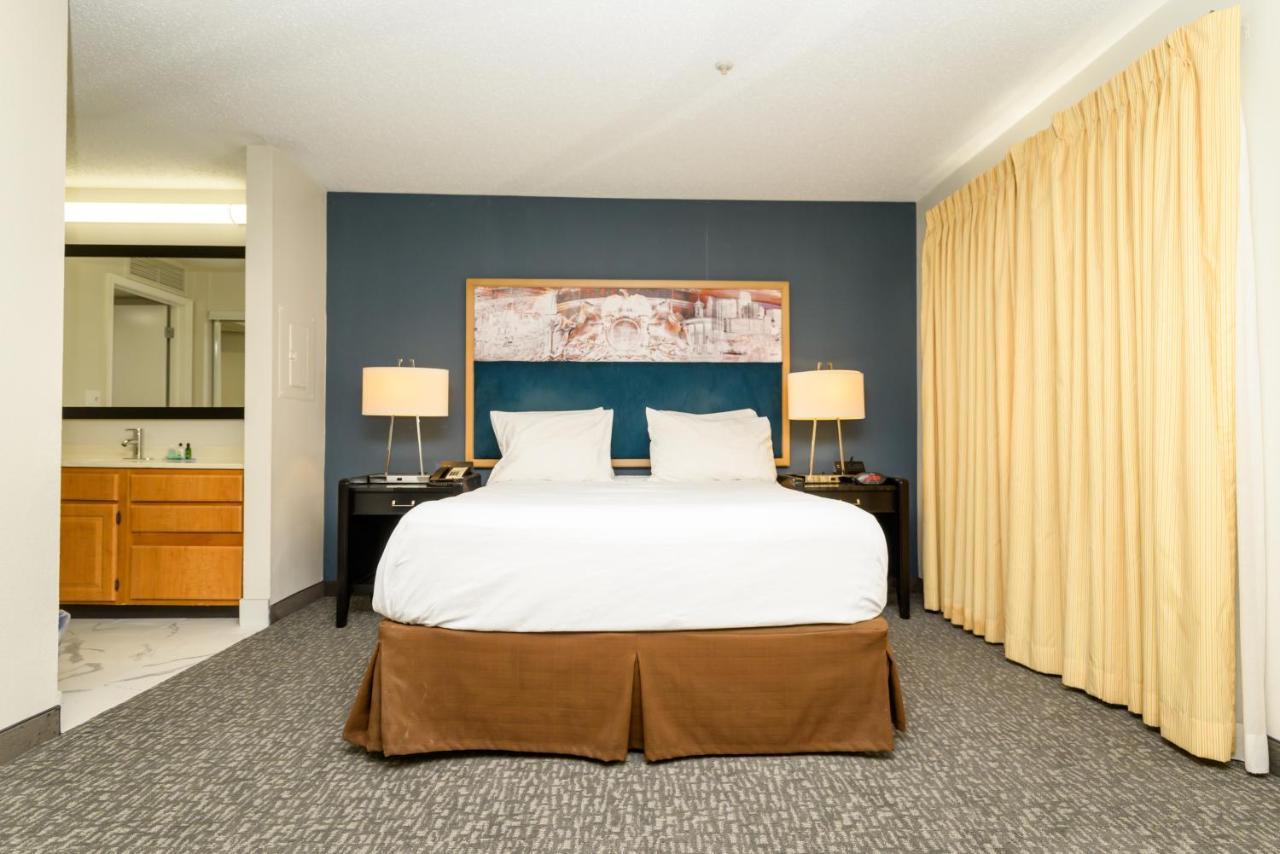 Philadelphia Suites At Airport - An Extended Stay Hotel エクステリア 写真